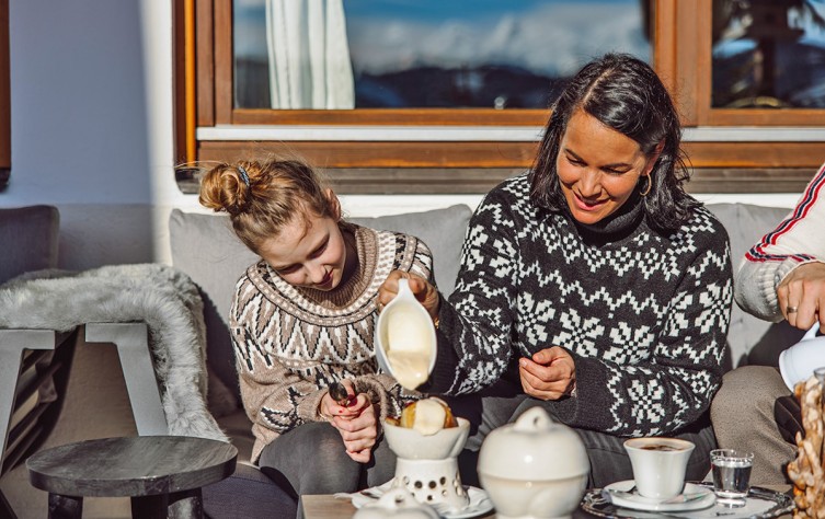 Platz nehmen auf der Panoramaterrasse